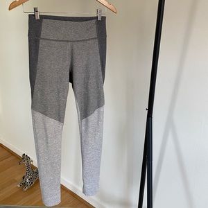 Outdoor Voices Two-Tone Warmup Crop Leggings